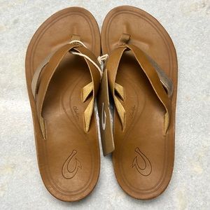 Cute, comfortable and supportive sandals.